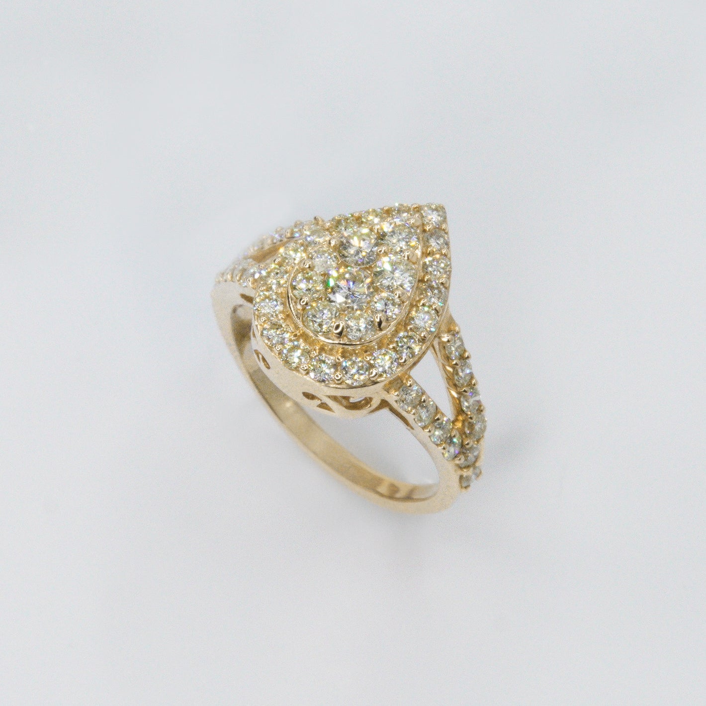 14k Solid Gold VS Diamond Pear Women's Ring - 30077