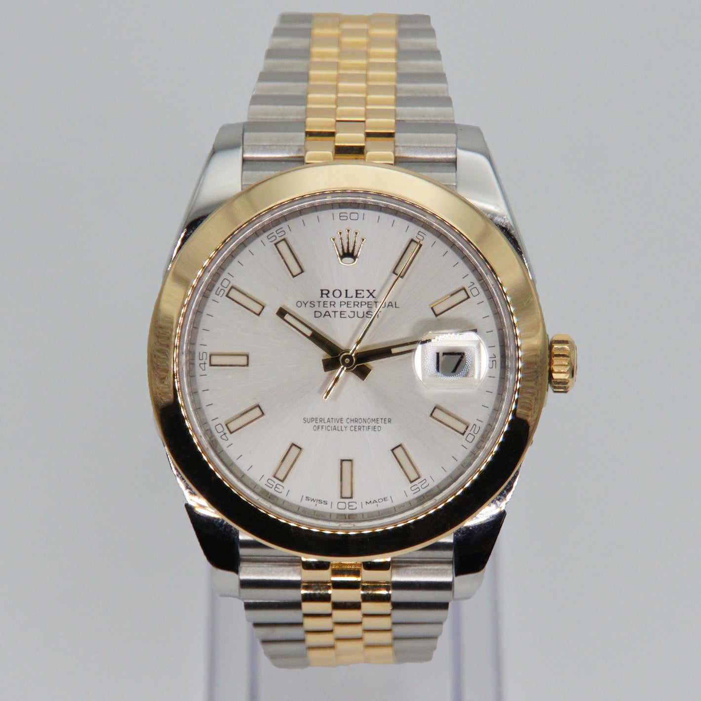 Rolex Datejust 41mm 126303 - 18k Gold & Stainless Steel - White Dial