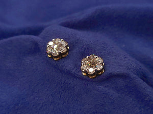 14k Solid Gold 7mm Flower VS Diamond Earrings