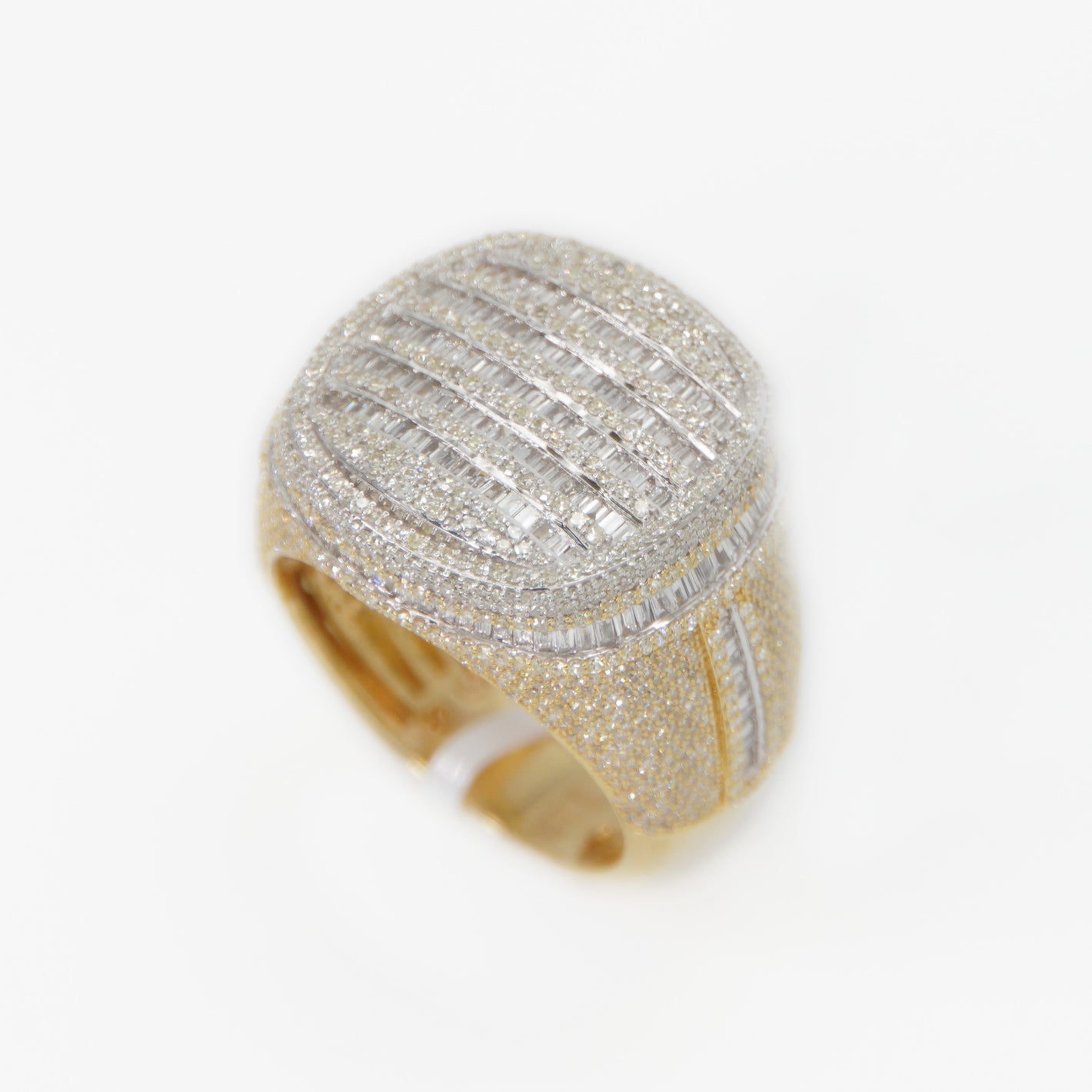 10k Solid Gold Baguette Diamond Oval Ring - 30241