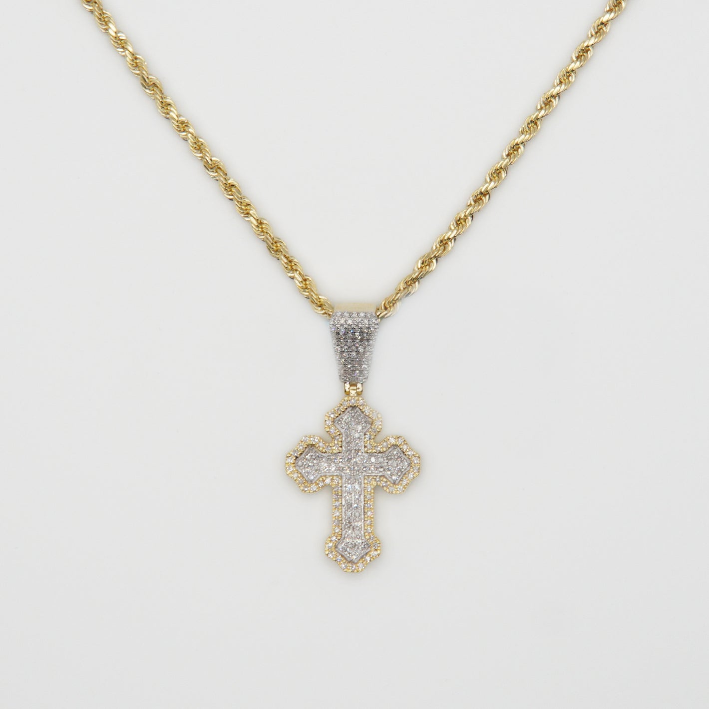 10k Solid Gold Diamond Cross & Chain Set - 70042