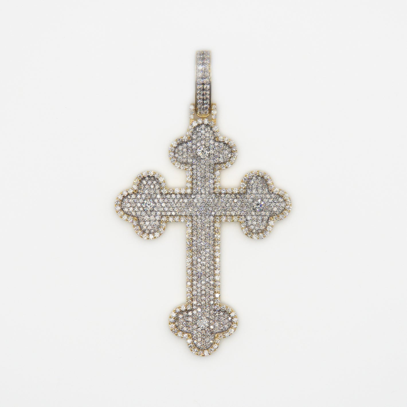 10k Solid Gold VS Diamond XL Motif Point Cross - 60427