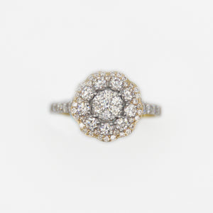 10k Solid Gold VS Diamond Flower Ring - 30281