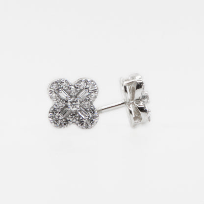 14k Solid Gold 7mm VS Diamond Clover Earrings - 50251