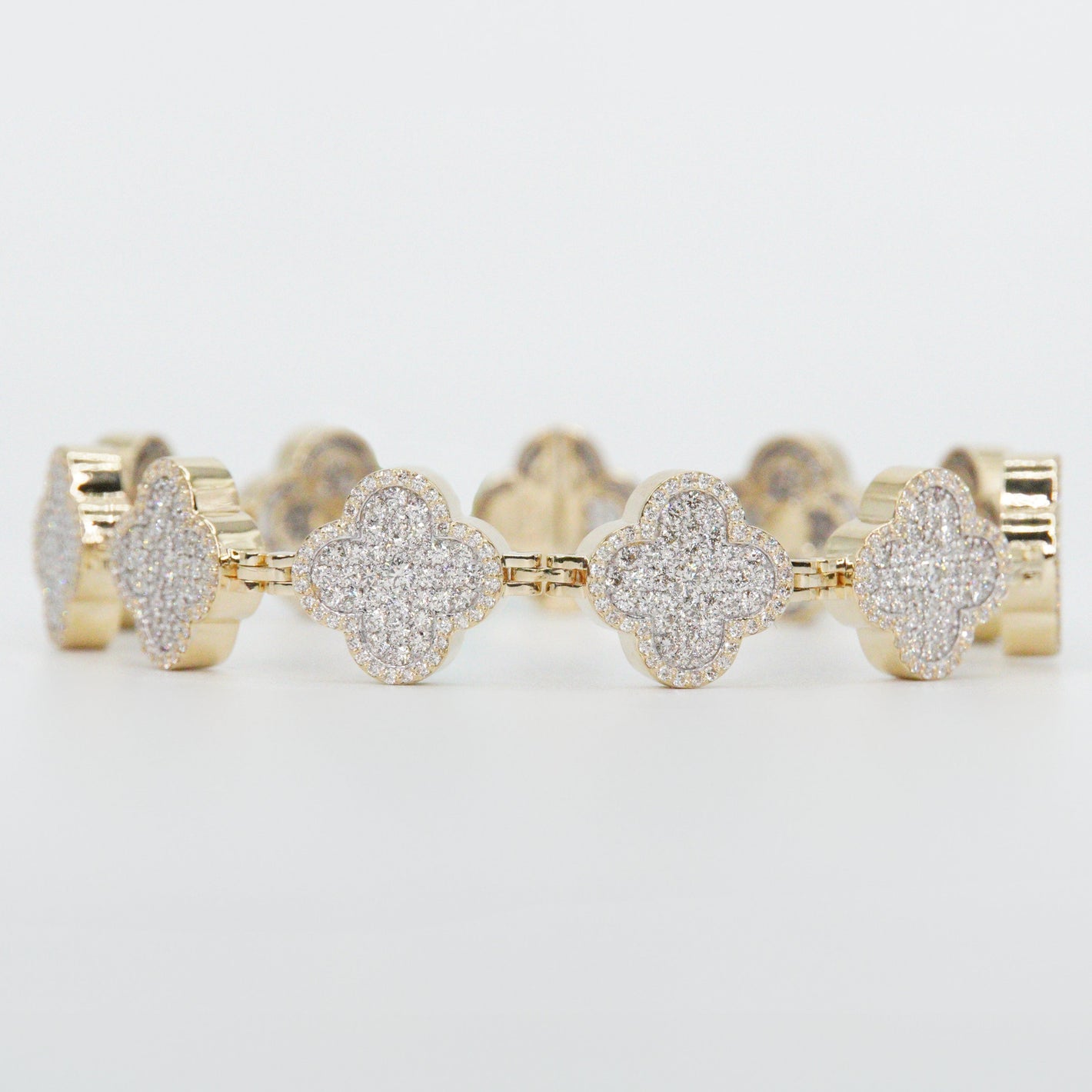 14k Solid Gold VVS Diamond 15mm Clover Bracelet
