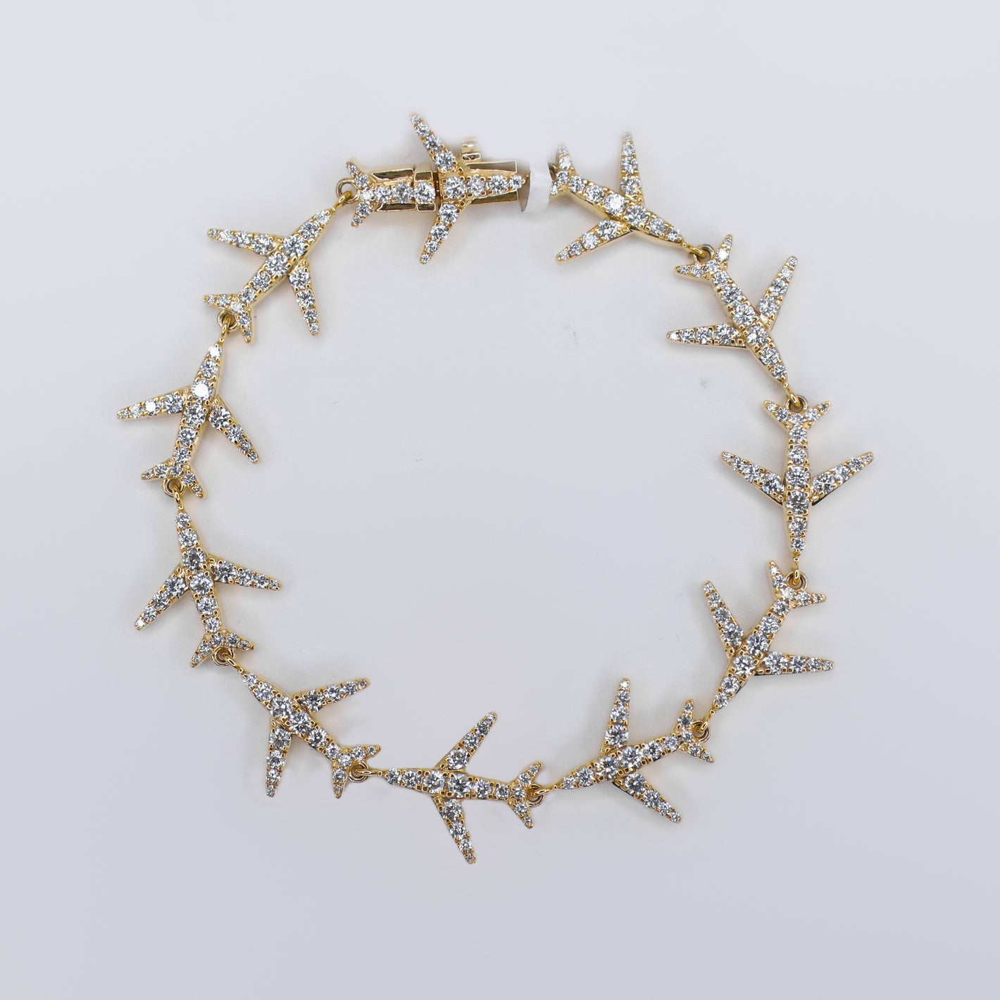 10k Solid Gold VS1 Diamond Airplane Bracelet - 20194