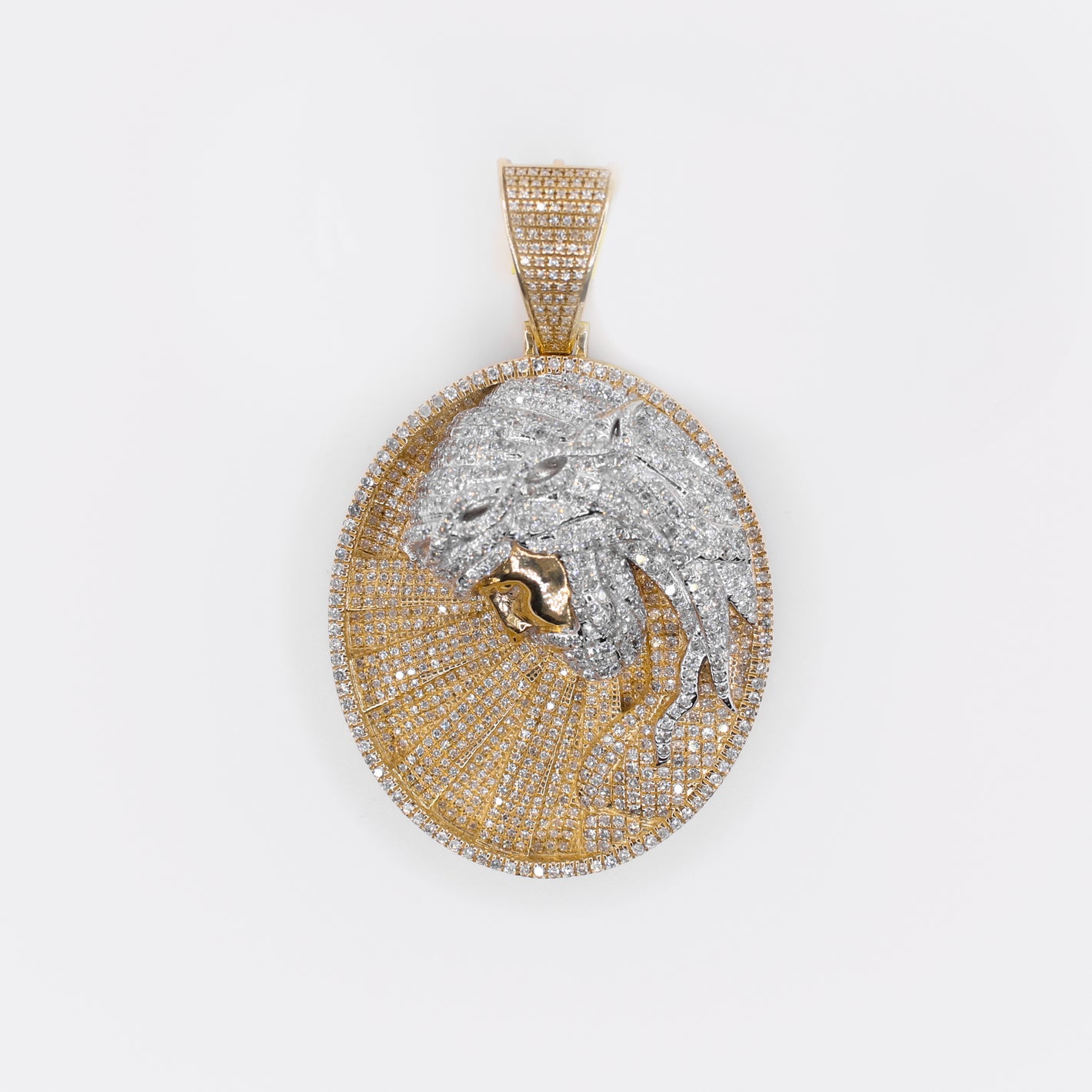 10k Solid Gold Diamond Oval Jesus Head Pendant - 60538