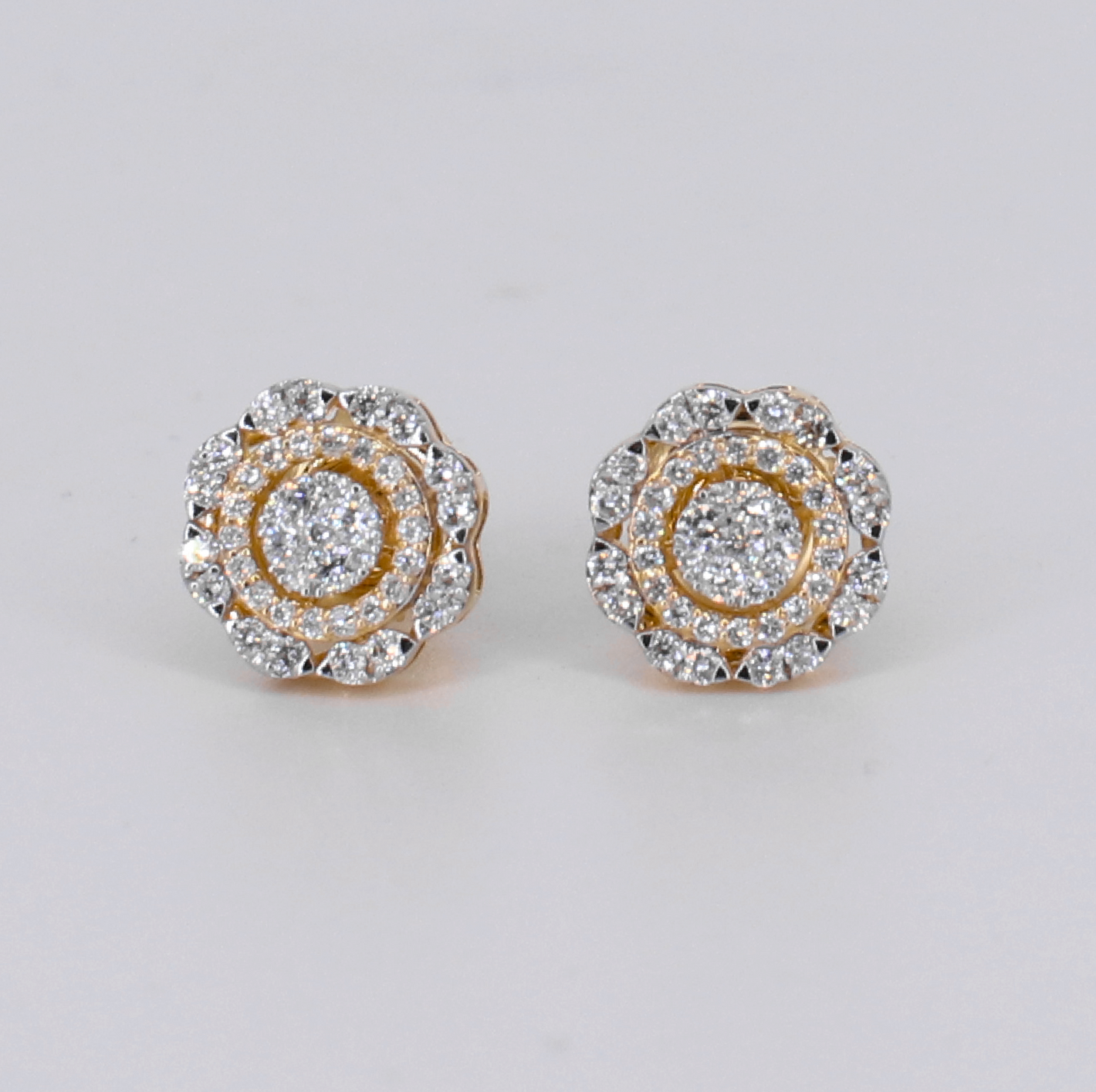 14k Solid Gold Diamond 9mm Flower Cluster Earrings - 50336