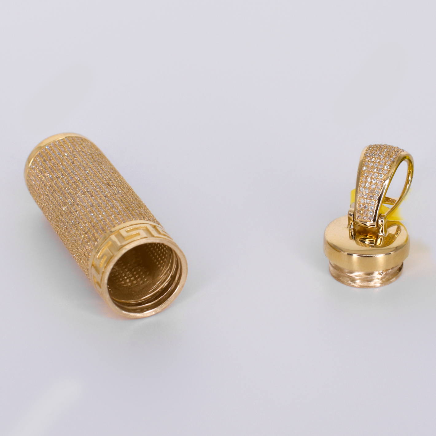 10k Gold Diamond Empty Cylinder Pendant - 60629