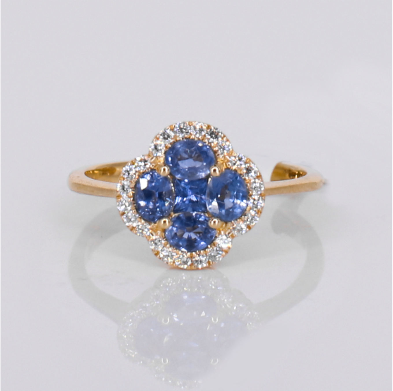 18k Solid Gold Diamond & Ruby Ring - 30371
