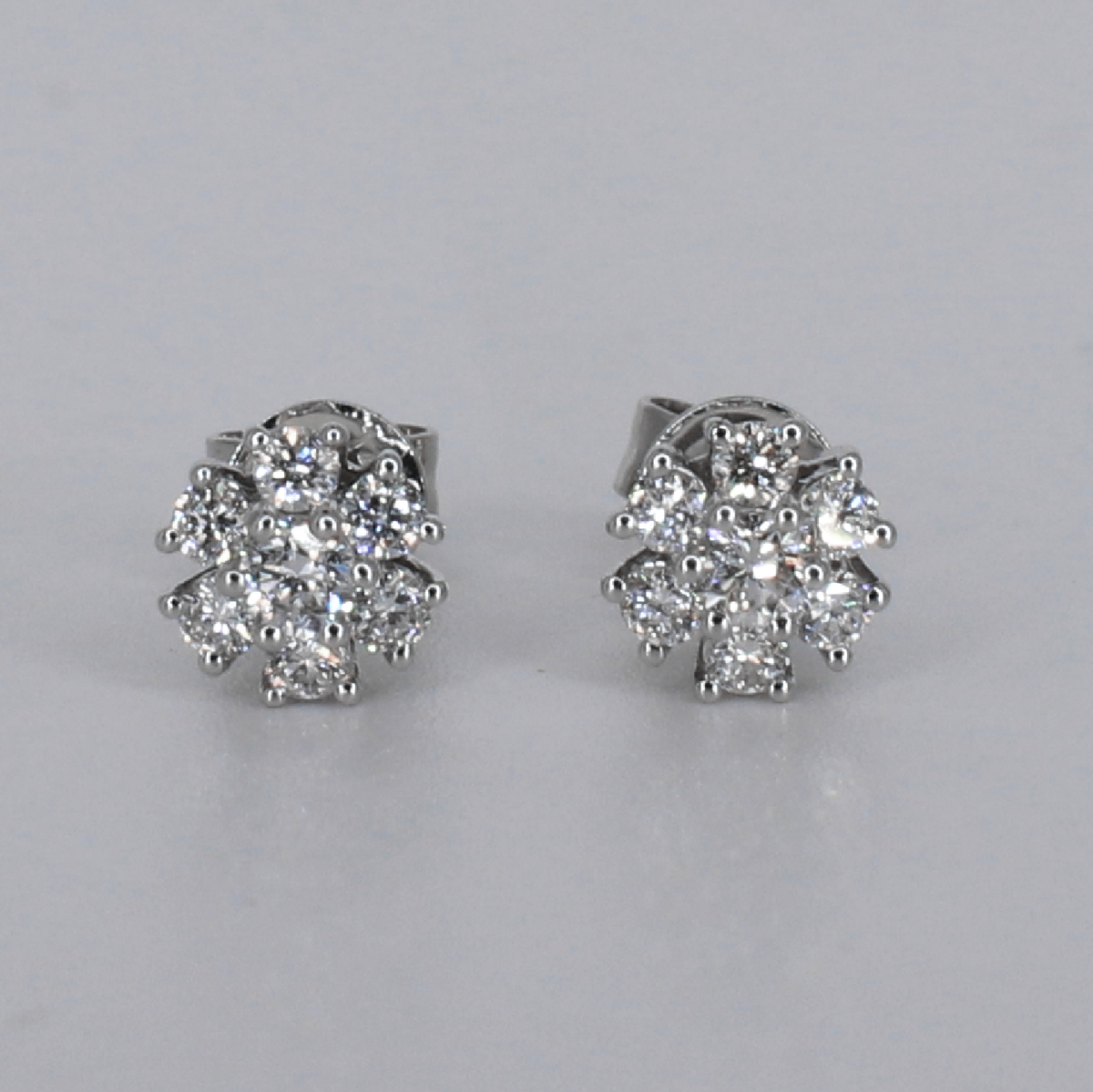 14k Solid Gold 6mm VVS Lab Diamond Flower Pushback Earrings - 50352