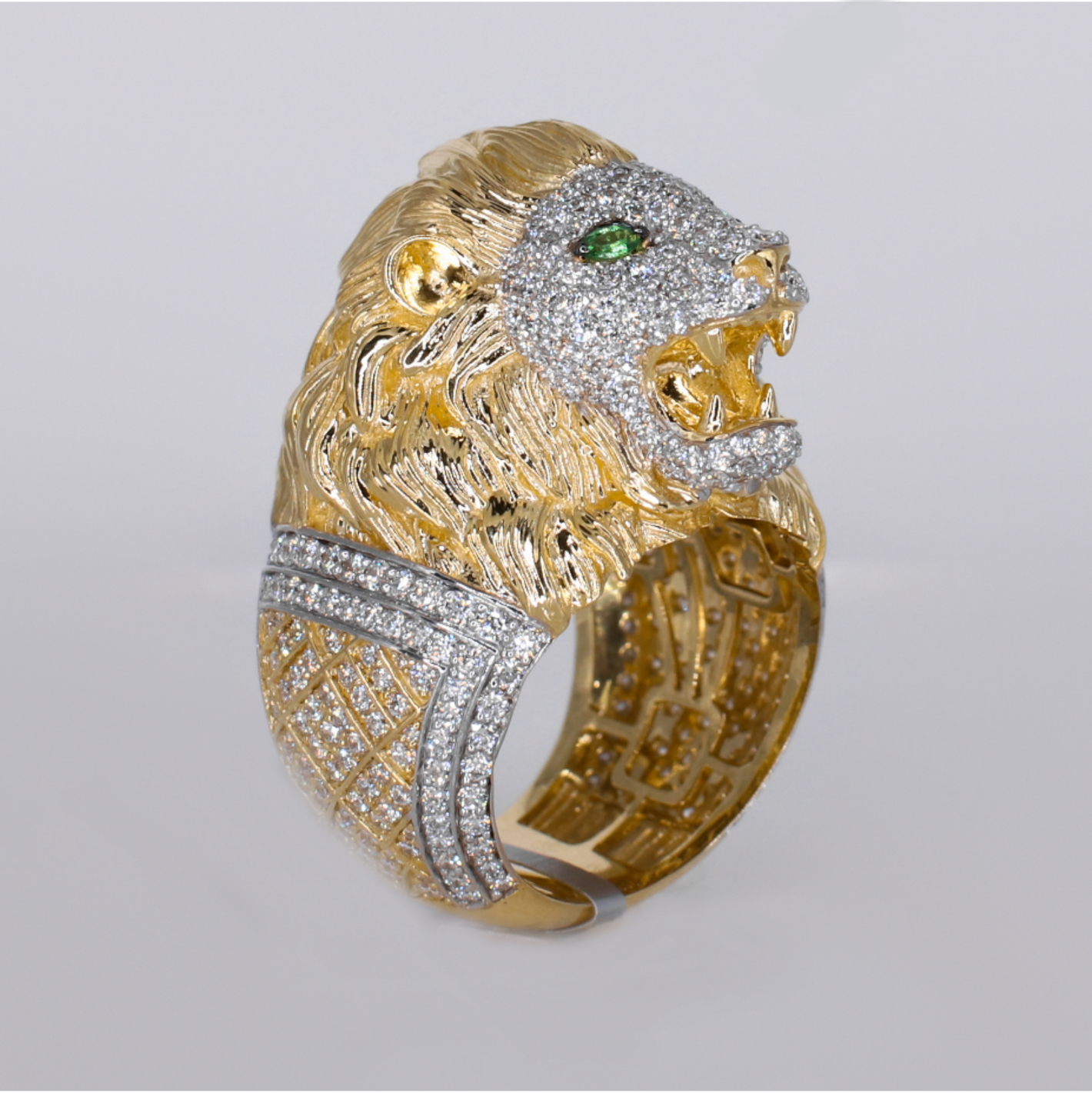 10k Solid Gold Lab Diamond Royal Lion Men's Ring - 30354