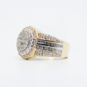 14k Solid Gold Baguette & Round VS Diamond Oval Ring