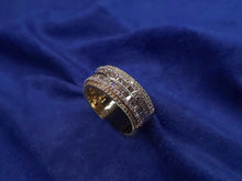 Load image into Gallery viewer, 10k Solid Gold VS Diamond Double-row Baguette Band